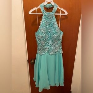 Nox Anabel halter dress, size medium, new with tags